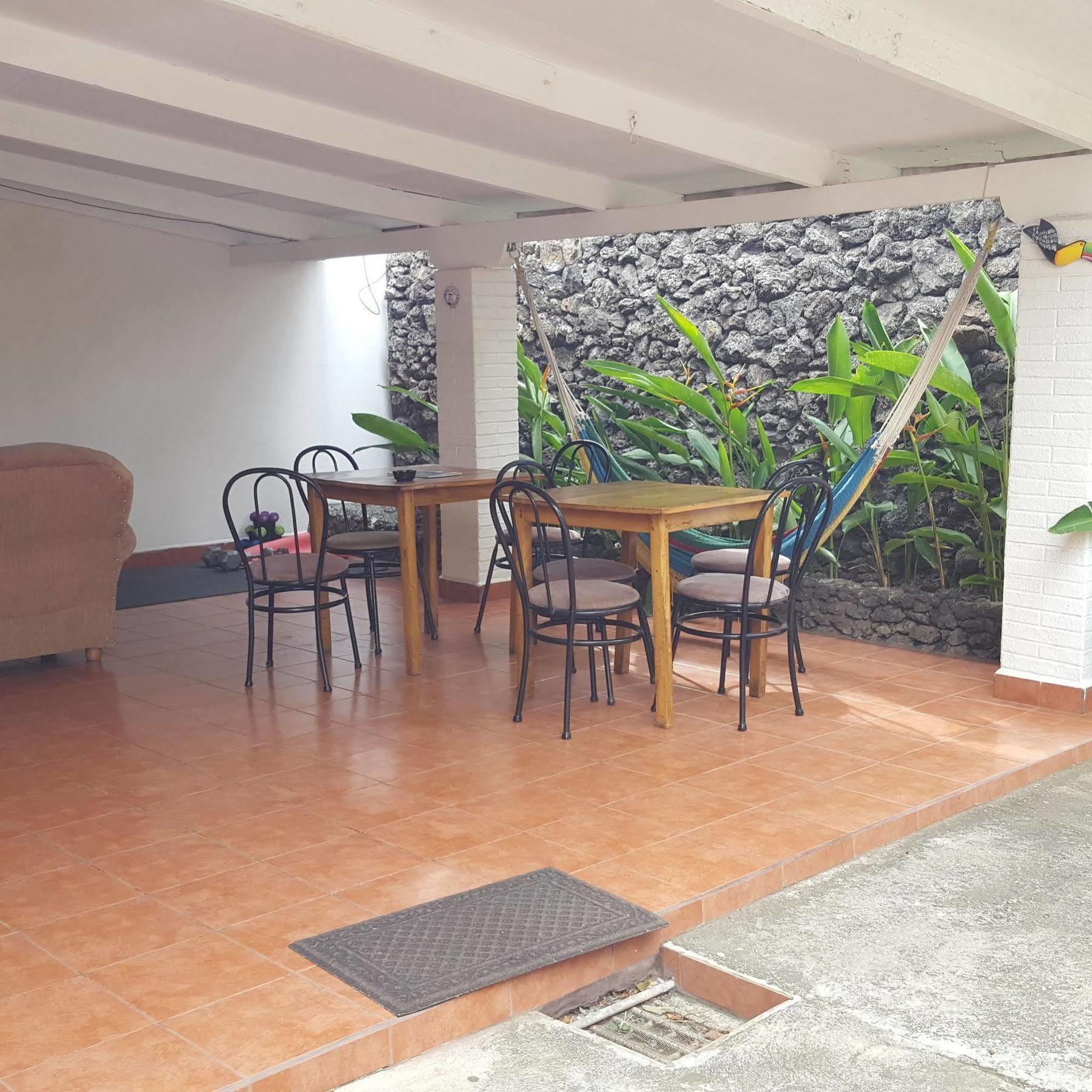 Managua Backpackers Inn المظهر الخارجي الصورة