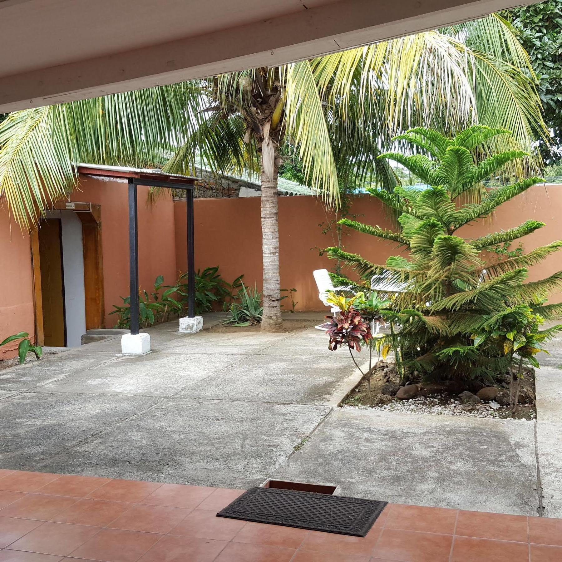 Managua Backpackers Inn المظهر الخارجي الصورة